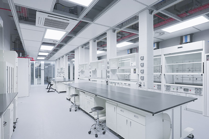 温宿实验室革新：安全与科技的现代融合